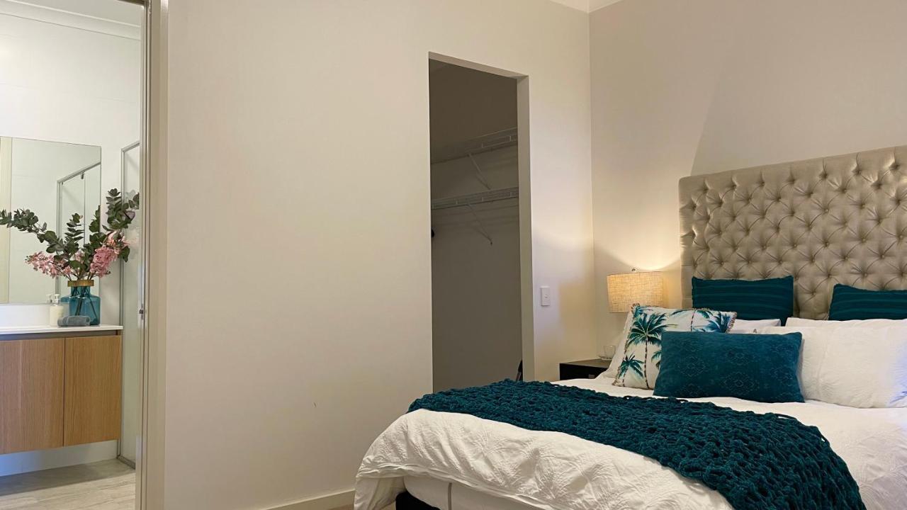 Mariner'S Cove ~ Luxe Waterfront Apartment Mindarie Eksteriør bilde
